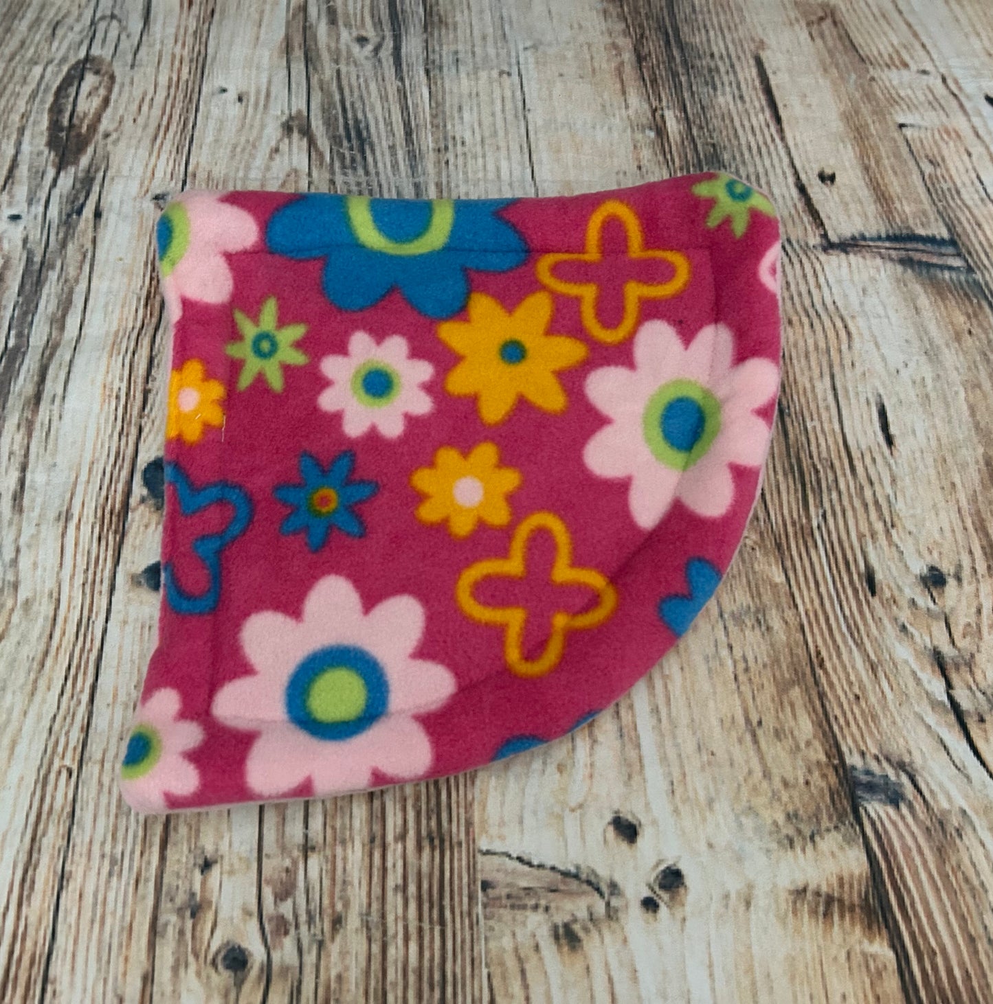 Pink Flowers Fleece Corner Cage Pad