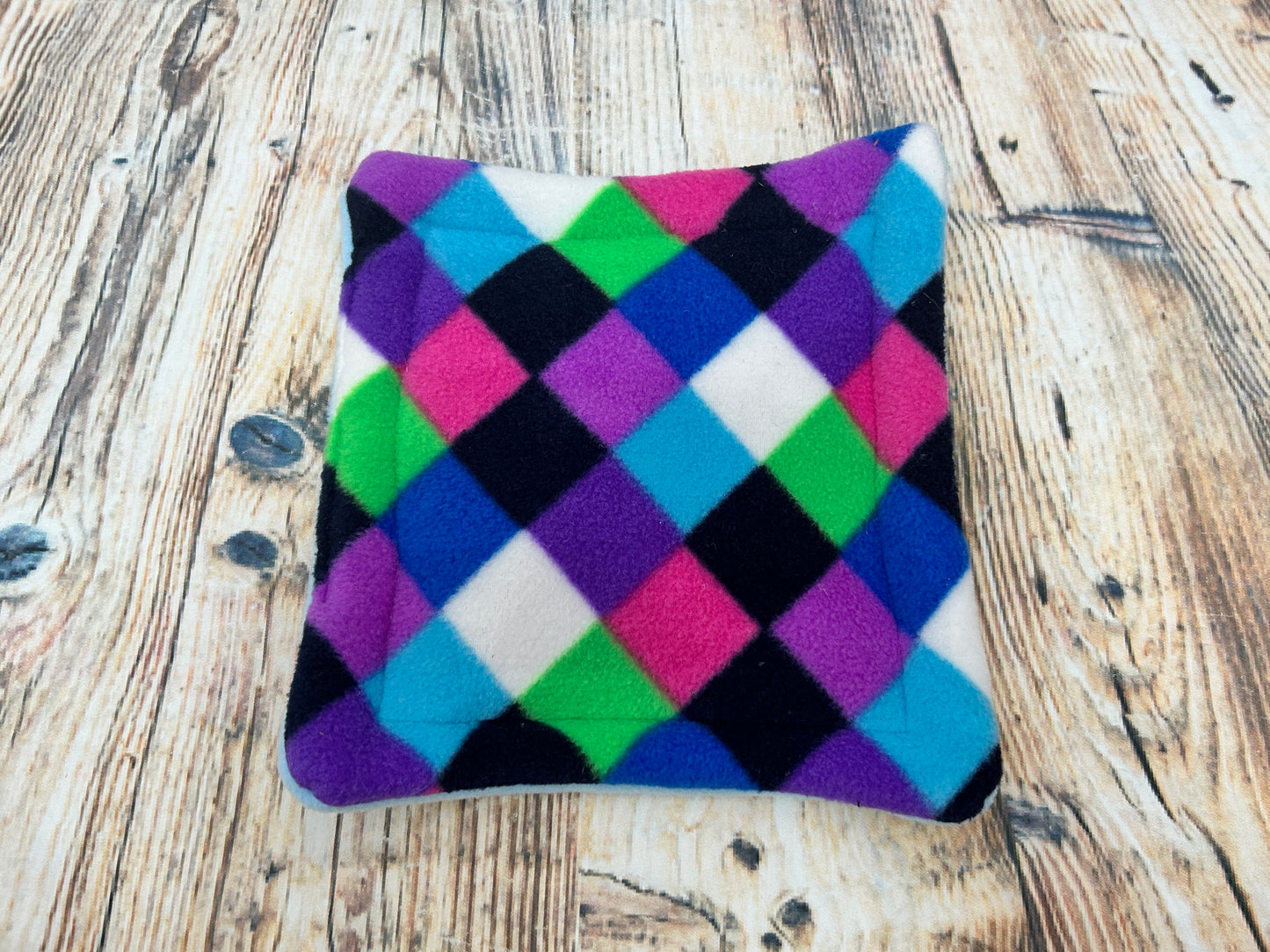 Diamond Fleece Cage Pad