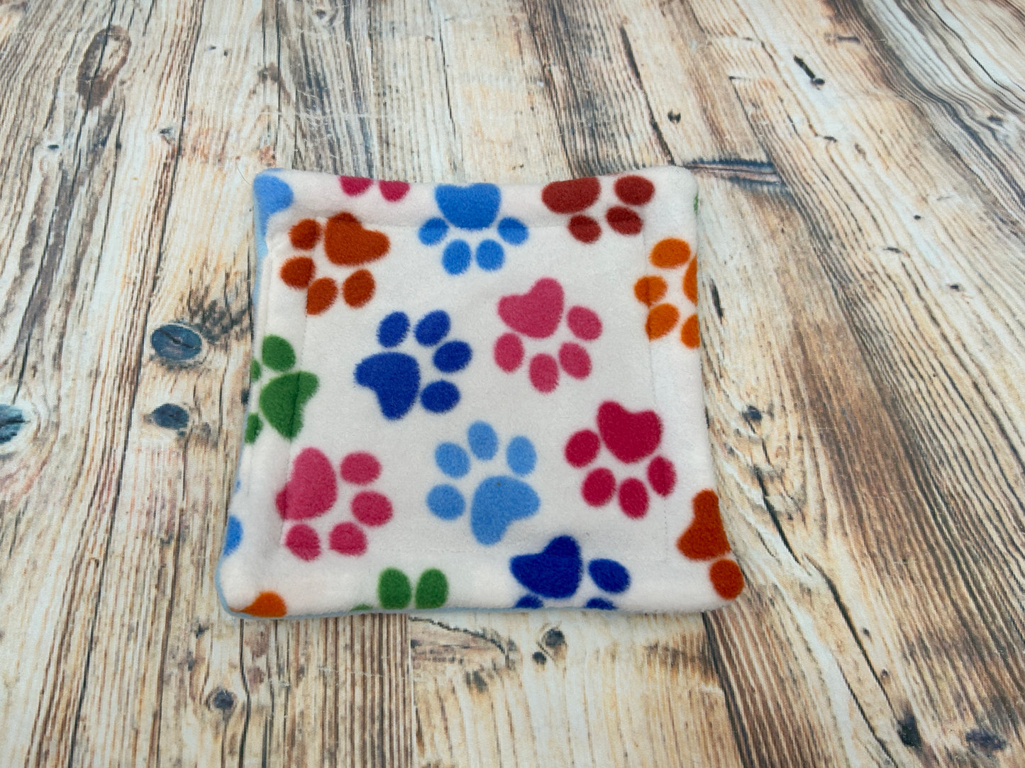 White Multi Paws Fleece Cage Pad