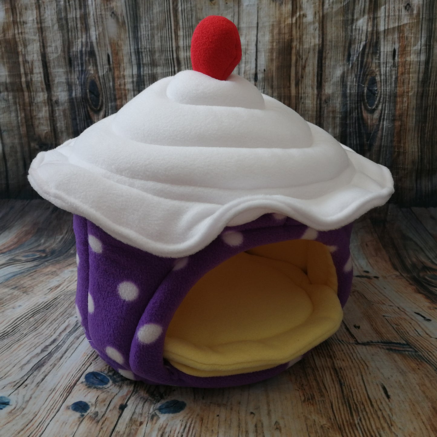 Bumble ee Guinea Pig Fleece House + Pad