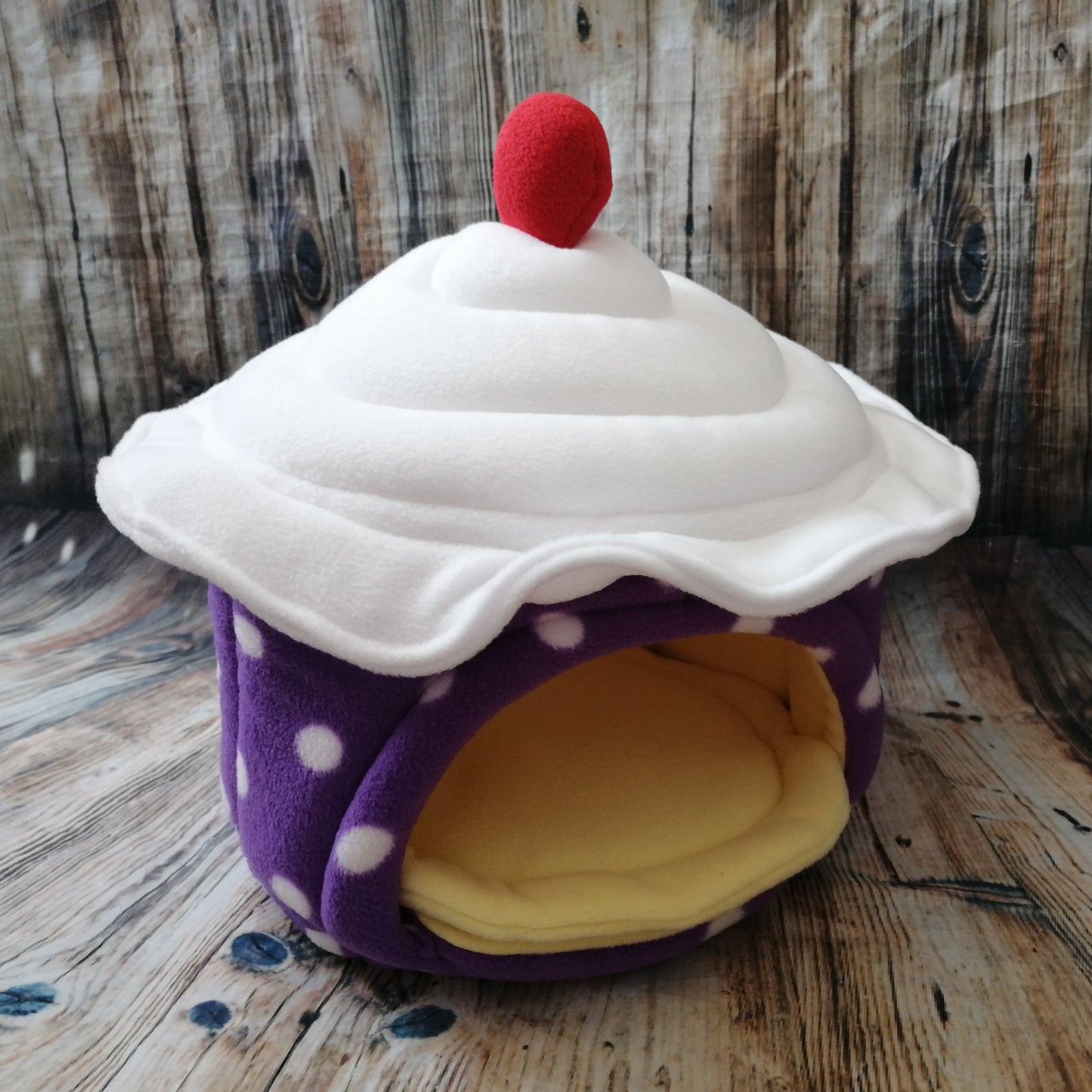 Bumble ee Guinea Pig Fleece House + Pad