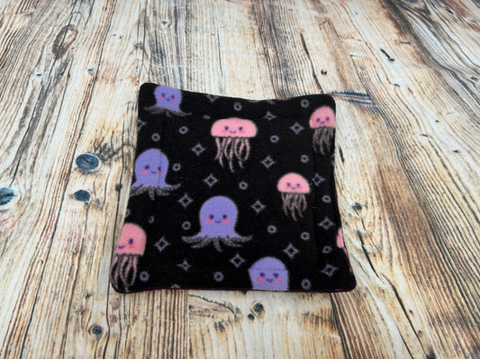 Jellyfish Fleece Cage Pad