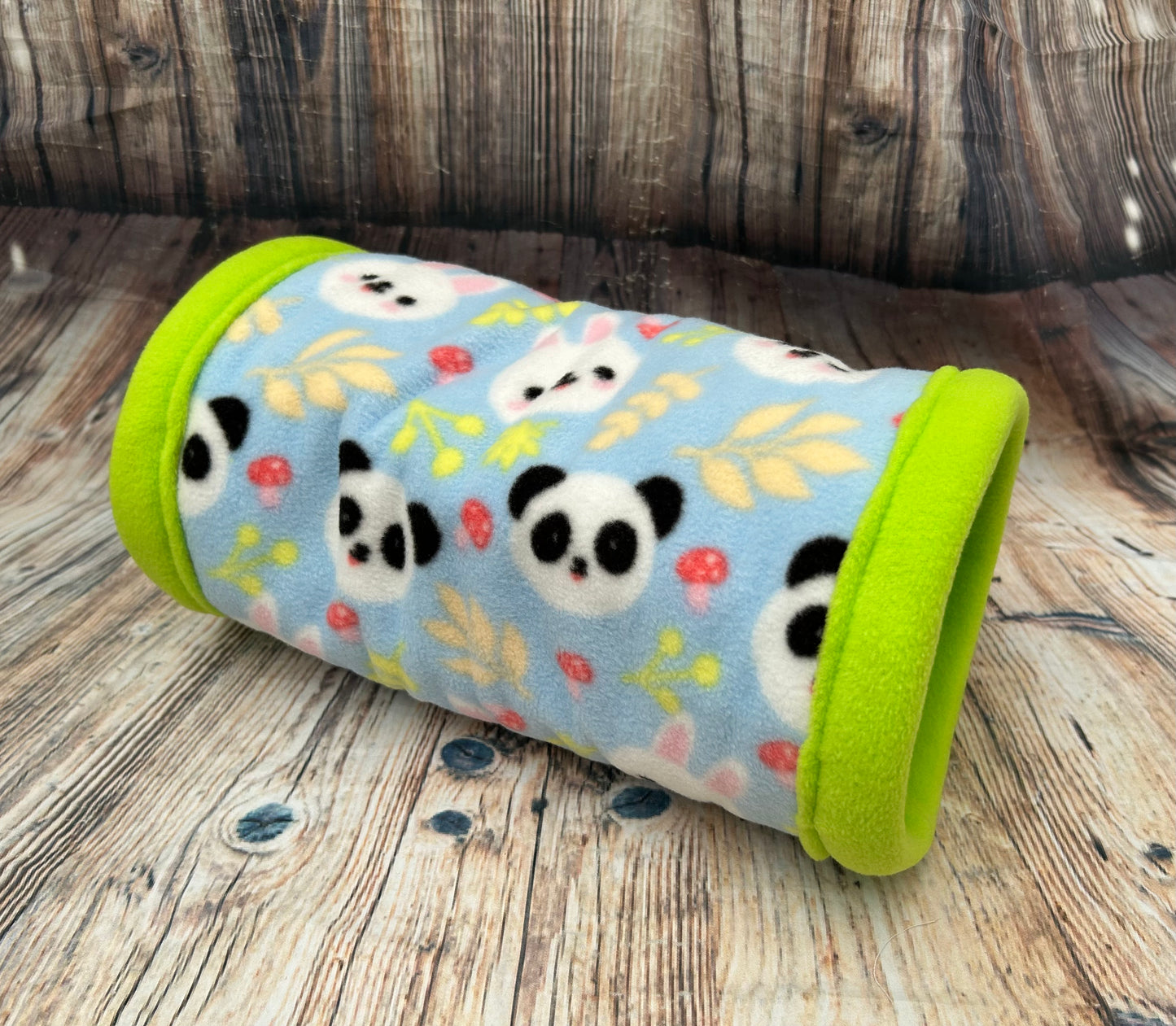 Panda Fleece Cosy Tunnel / Lime