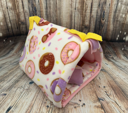 Donut Fleece Guinea Pig Tent /  Baby Pink + Pillow