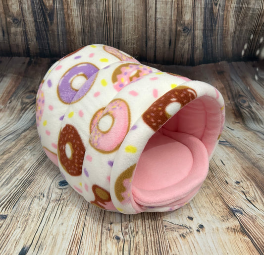 Donut Fleece Piggie Den / Baby Pink + Pad