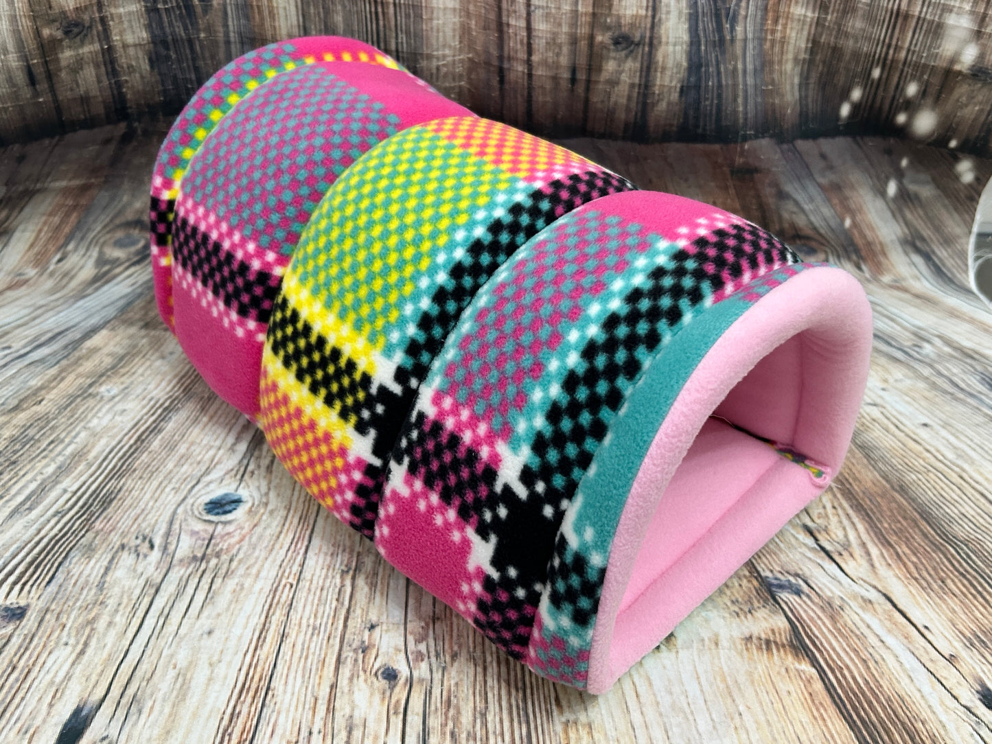 Multi Tartan Fleece Zoomies Tunnel / Baby Pink