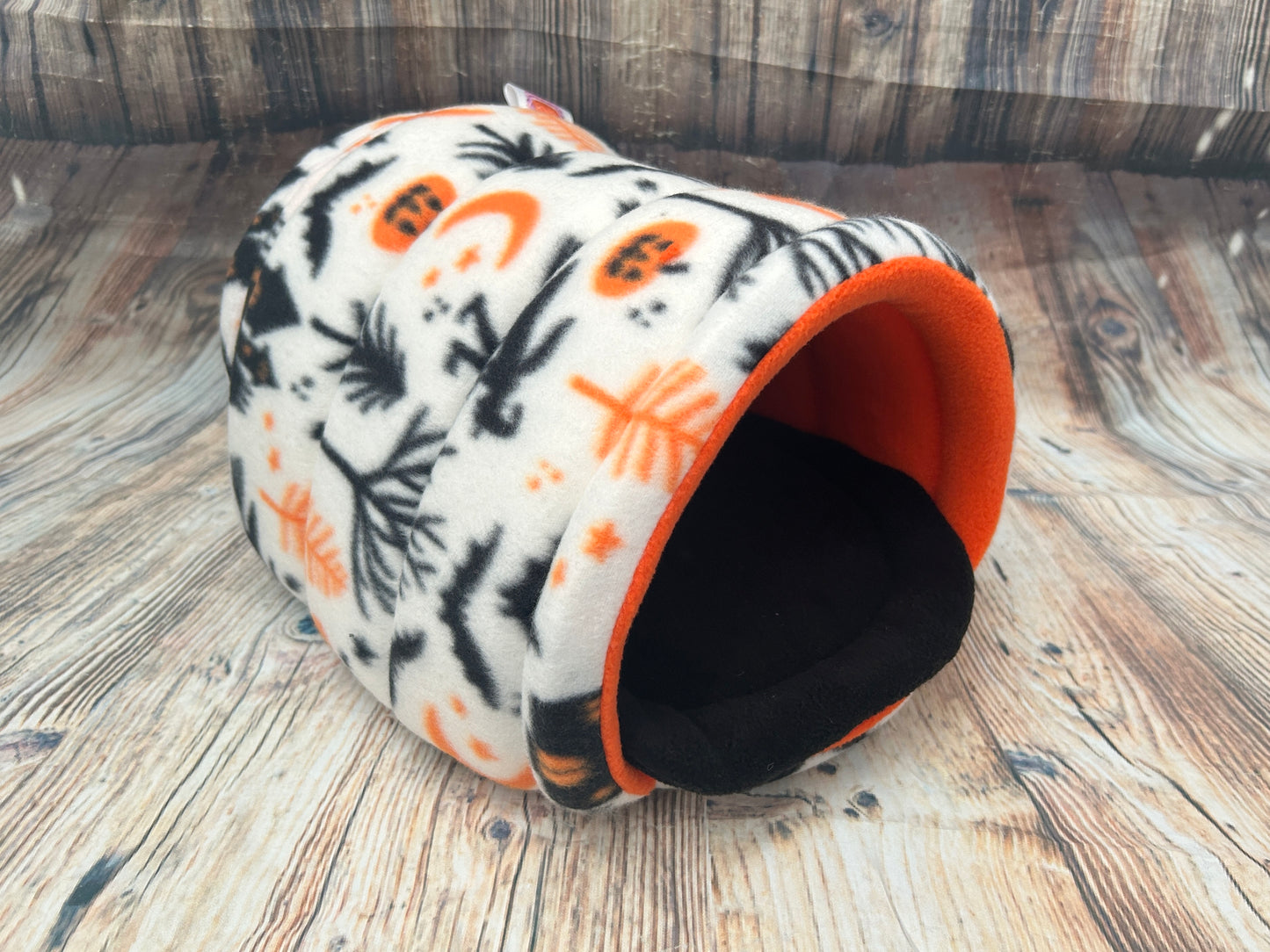 Halloween Spooky Fleece Piggie Den + Pad