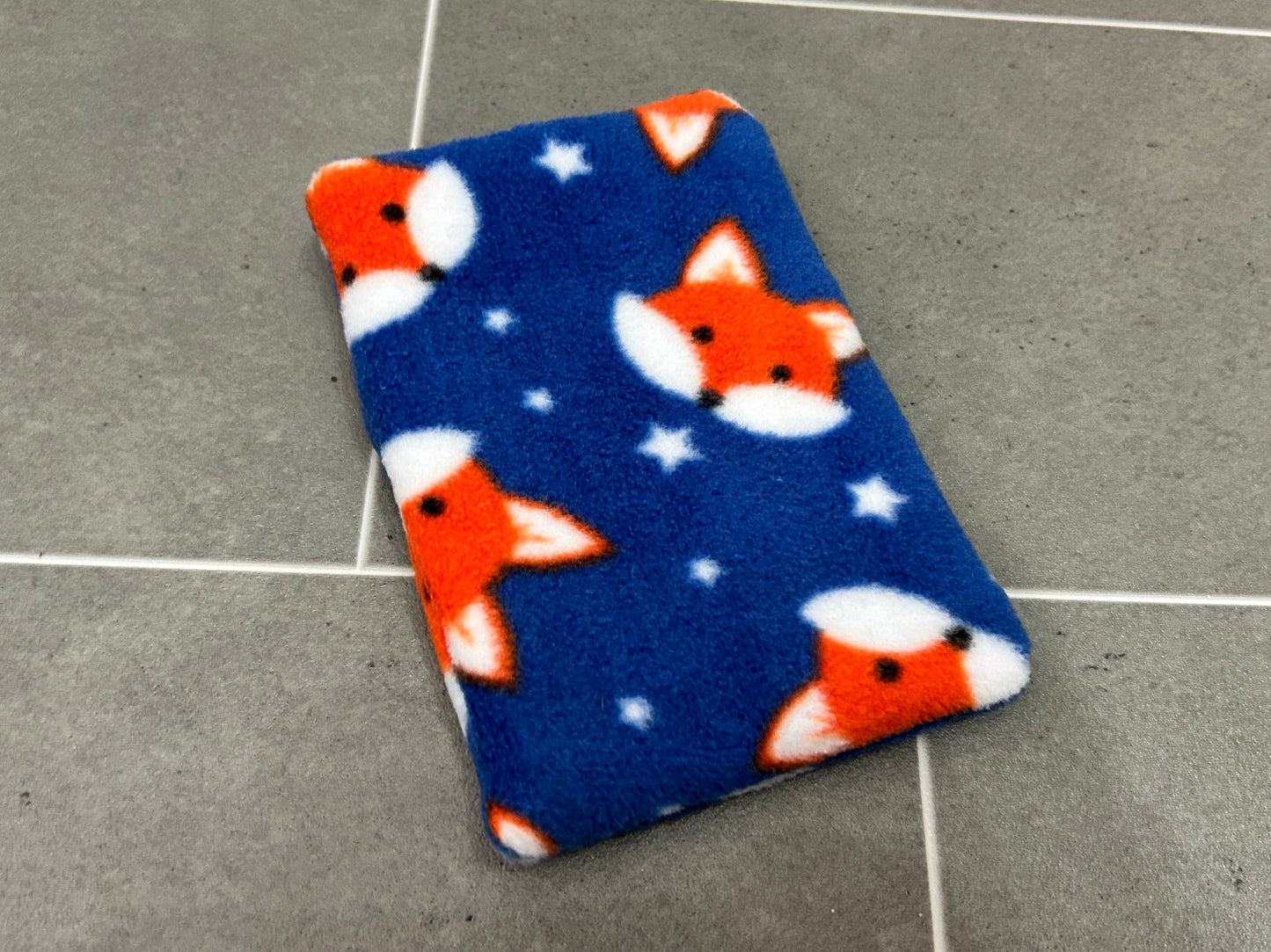 Royal Blue Fox Guinea Pig Ice / Freezer Block With Cover