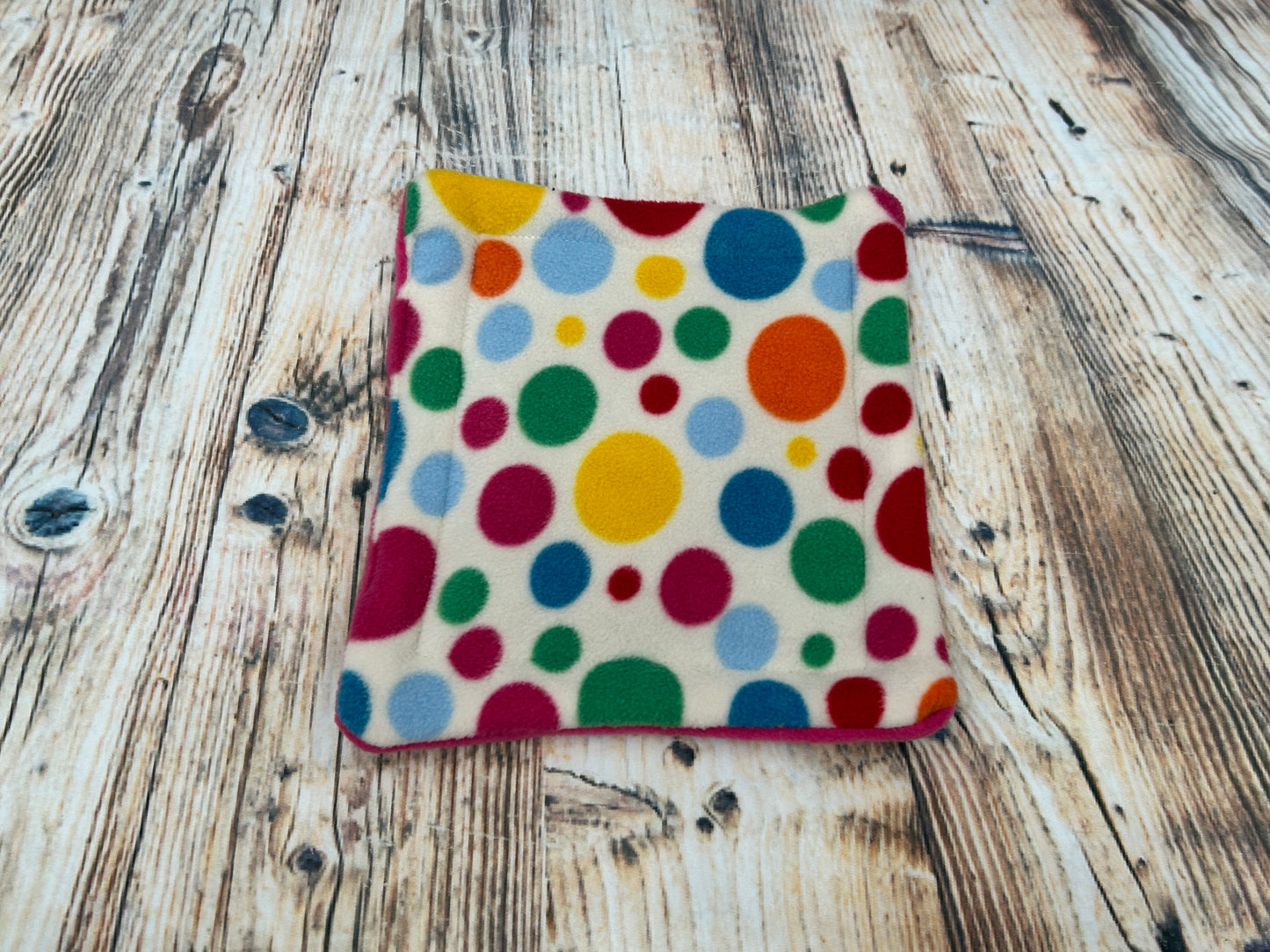 Ivory Multi Spots Fleece Cage Pad