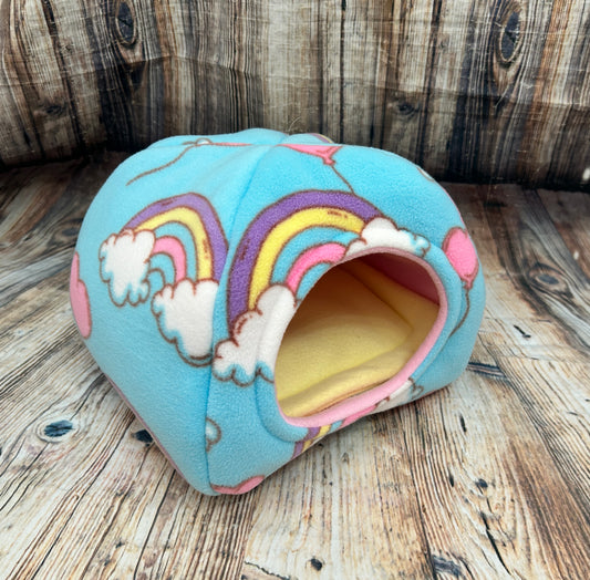 Magical Rainbows Fleece Piggie Pyramid / Baby Pink + Pad