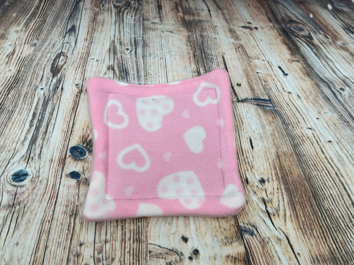 Pink Hearts Fleece Cage Pad