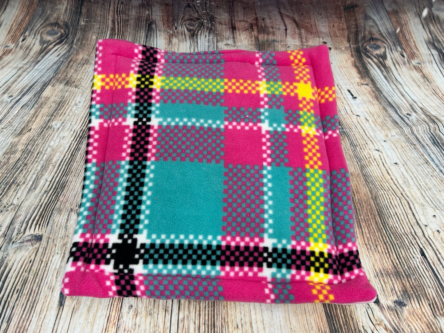 Pink Tartan  Fleece Lap Pad