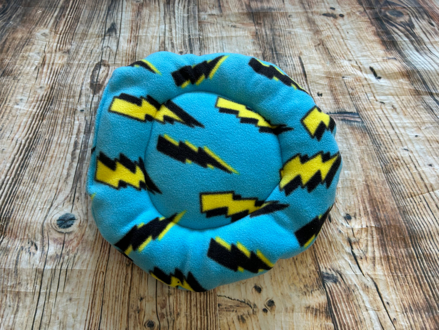 Lightning Round Soft Fleece Cushion Bed