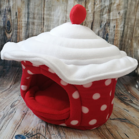 MADE TO ORDER Guinea Pig Fleece Cupcake House Red + Pad